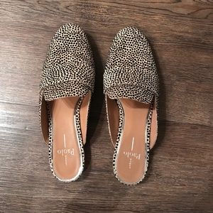 Trendy Leopard Print Loafers Great Condition!